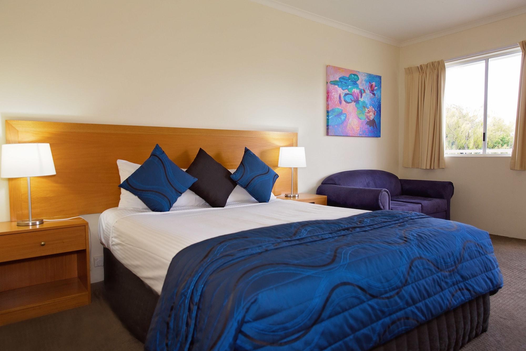 מקיי White Lace Motor Inn מראה חיצוני תמונה